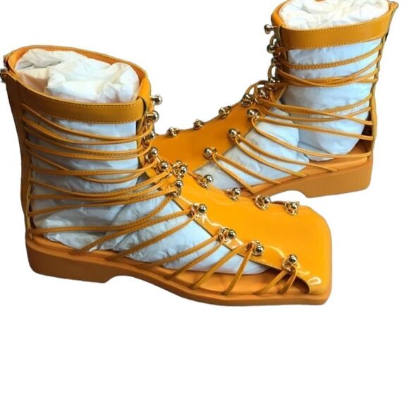 VHNY Studded Leather Ankle Boots Size 37 (7M) - Picture 5 of 9